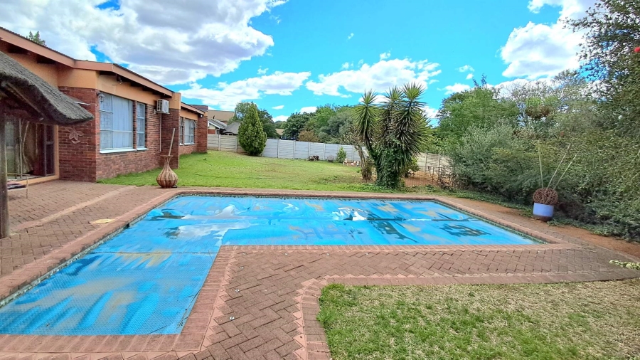 4 Bedroom Property for Sale in Universitas Free State